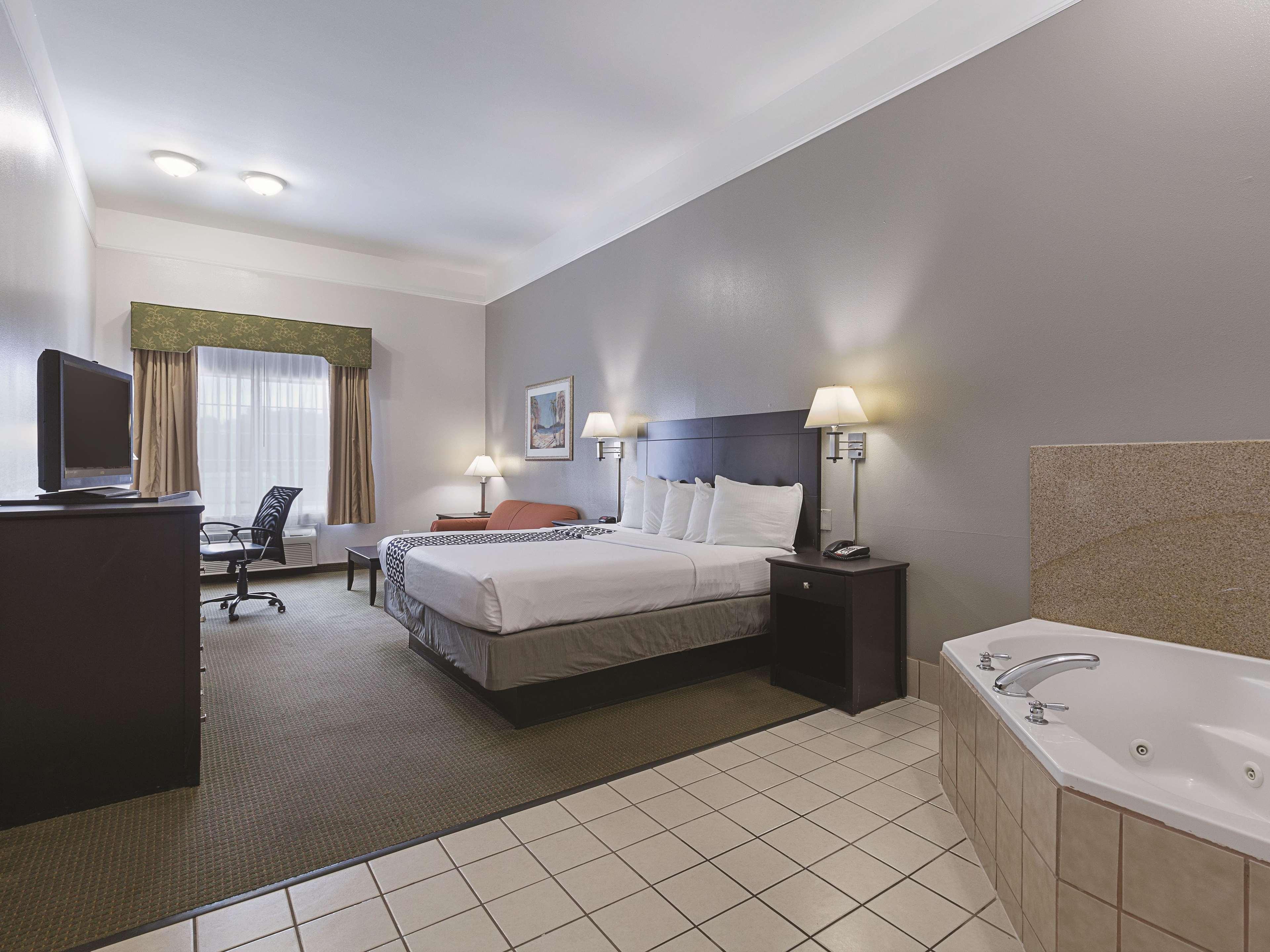 Hotel La Quinta By Wyndham Deer Park Exteriér fotografie