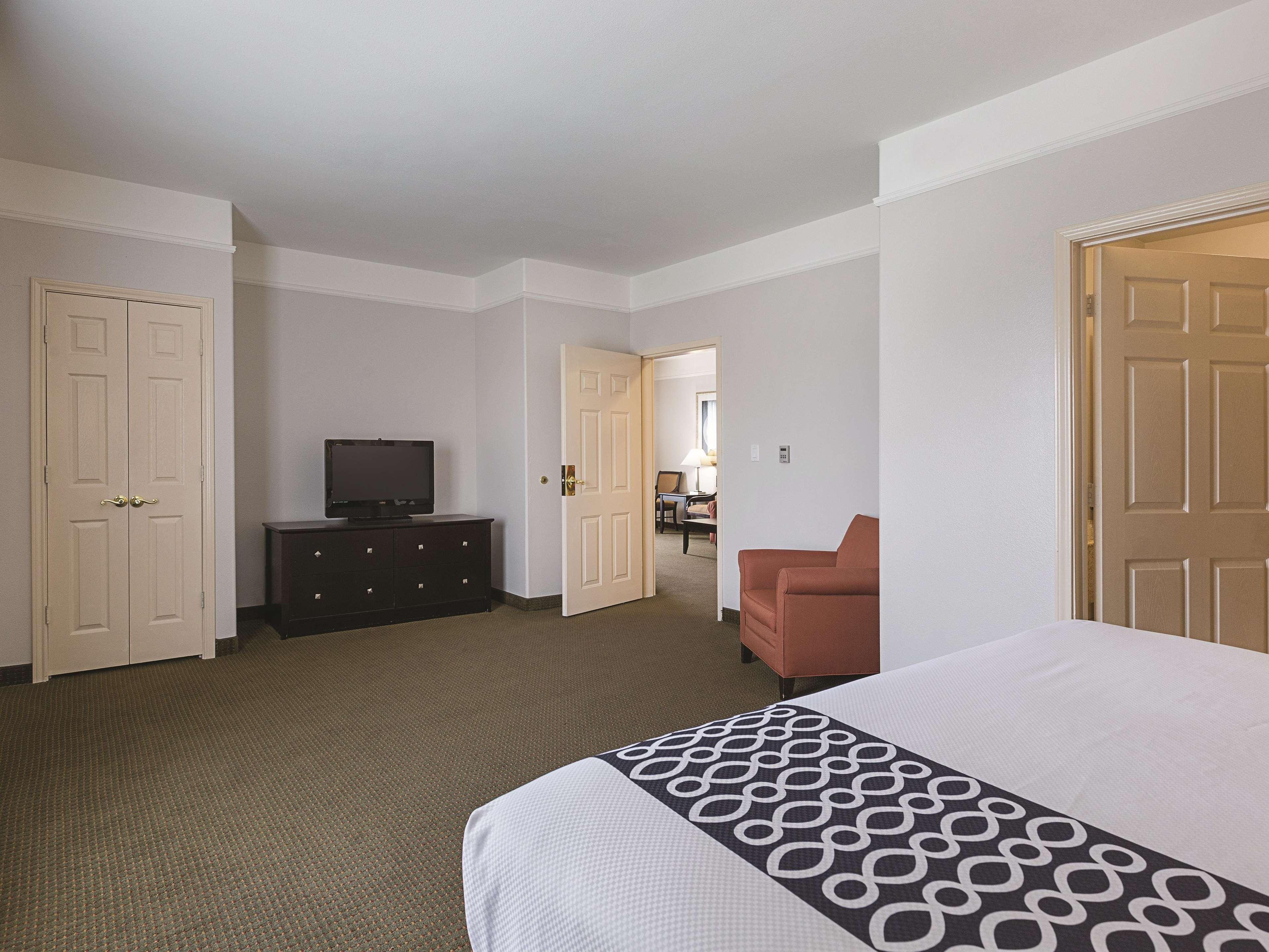 Hotel La Quinta By Wyndham Deer Park Exteriér fotografie