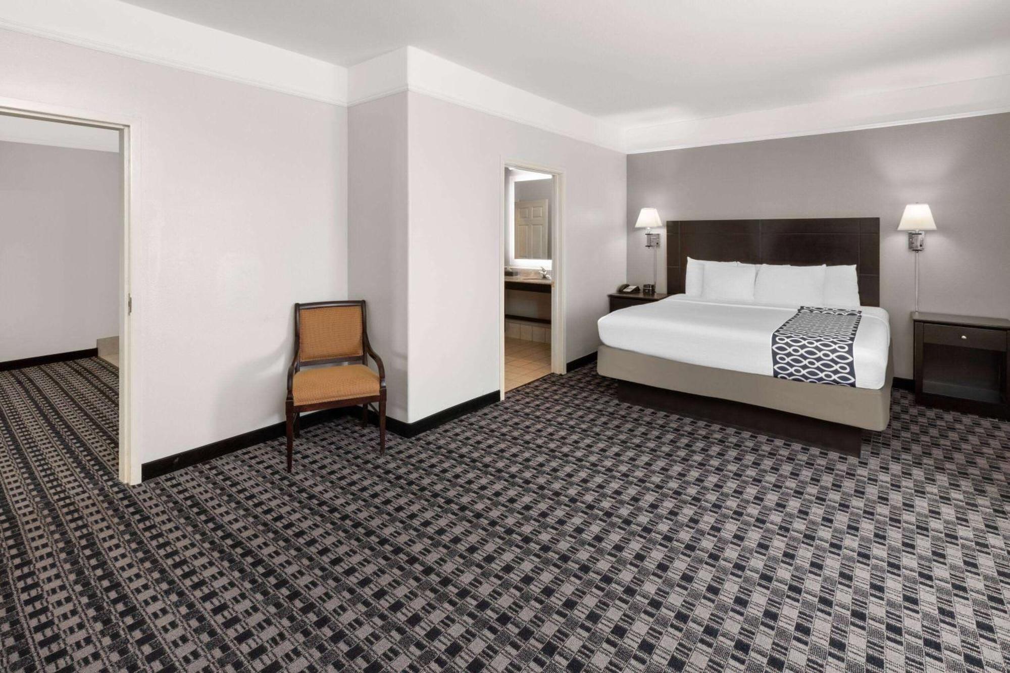 Hotel La Quinta By Wyndham Deer Park Exteriér fotografie