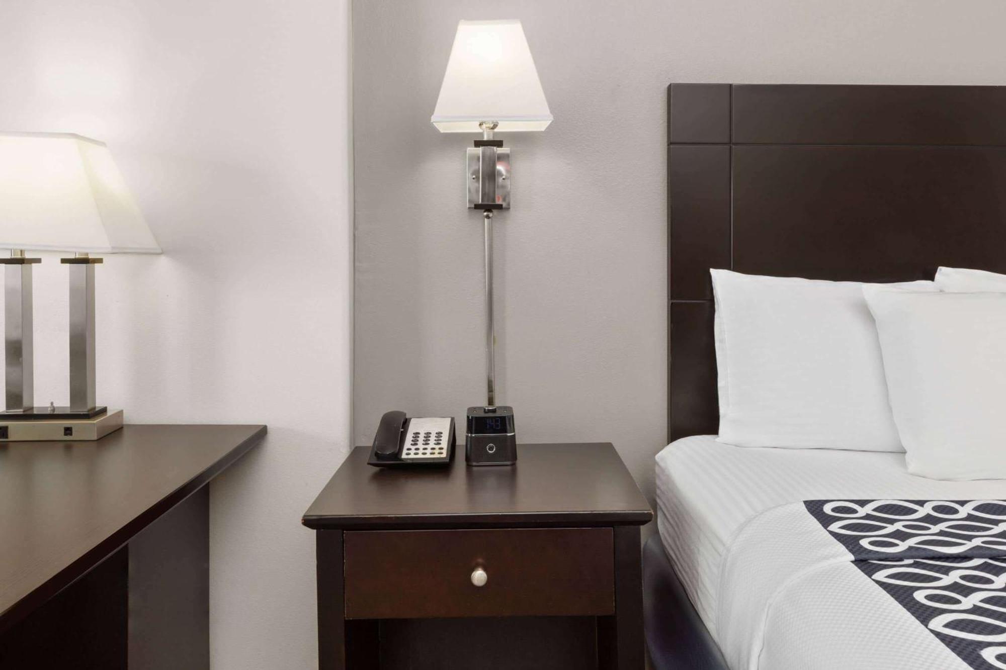 Hotel La Quinta By Wyndham Deer Park Exteriér fotografie