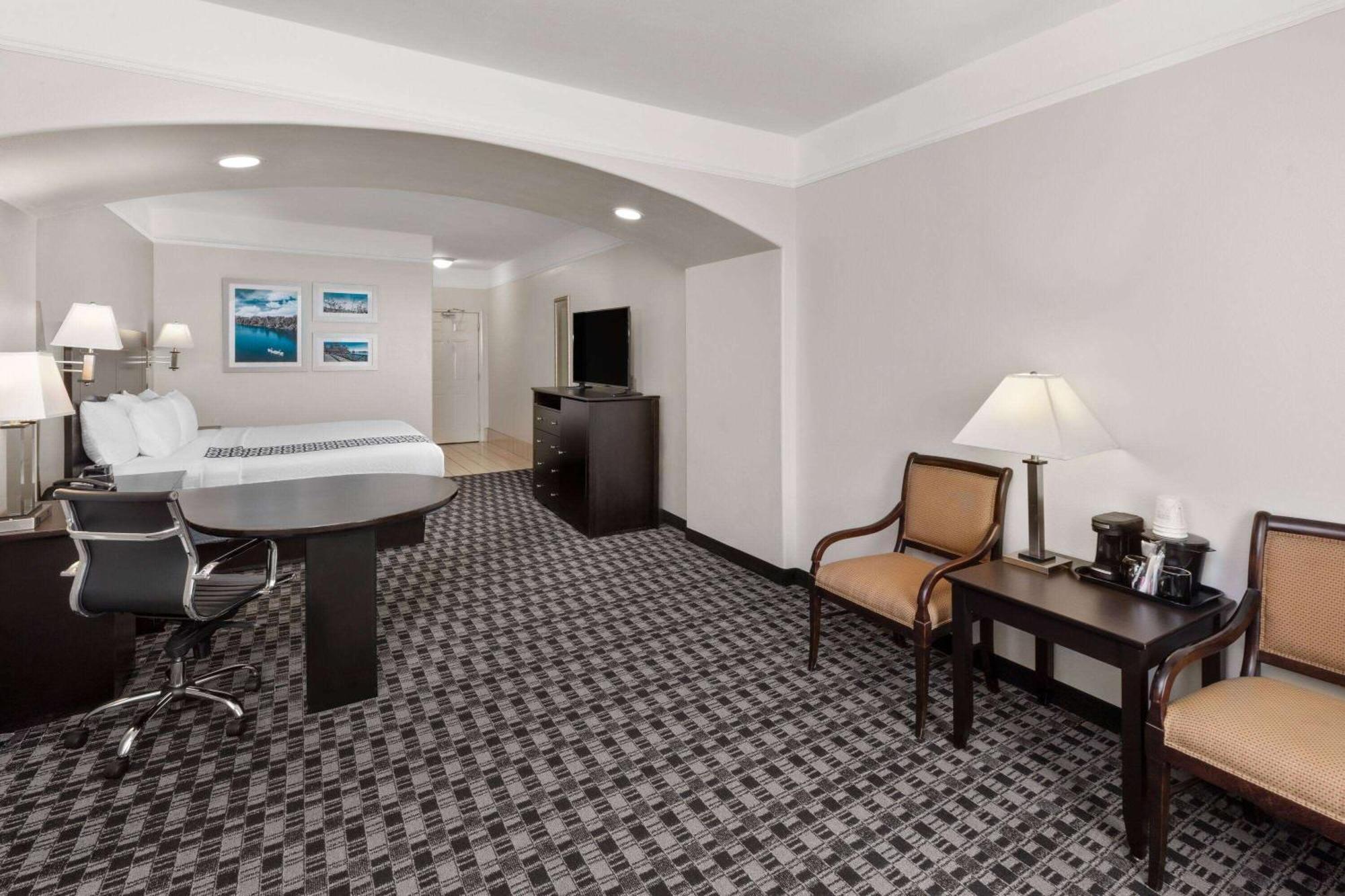 Hotel La Quinta By Wyndham Deer Park Exteriér fotografie