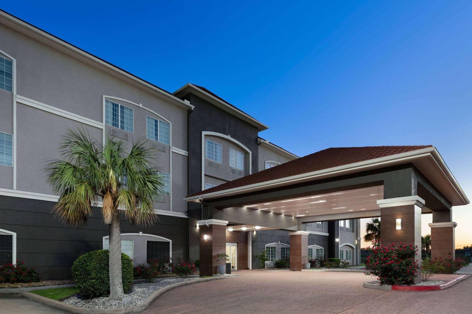 Hotel La Quinta By Wyndham Deer Park Exteriér fotografie